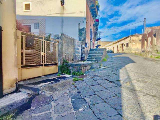 Villetta indipendente in vendita di 160 m² in Via Roma, 12