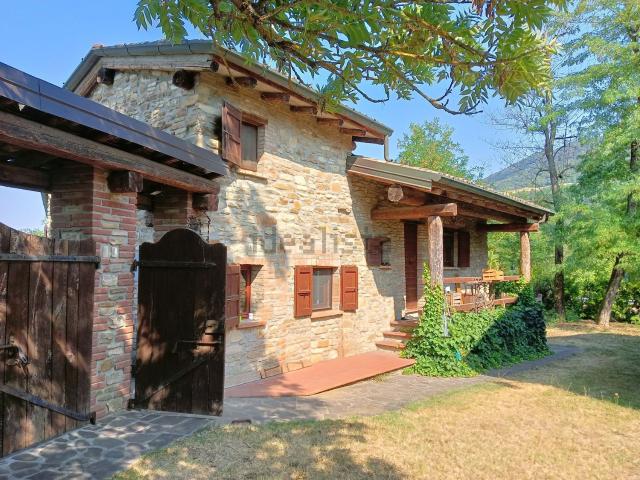 Villetta indipendente in vendita di 160 m² in Via roma