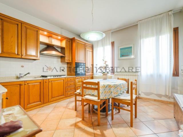 Villetta indipendente in vendita di 160 m² in Via Riviera del Brenta, 159
