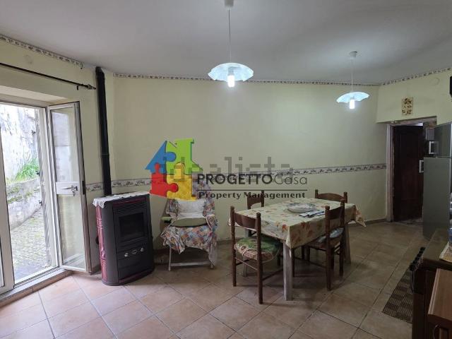 Villetta indipendente in vendita di 160 m² in Via Rina