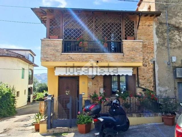 Villetta indipendente in vendita di 160 m² in Via Villa Ciarulli, 14