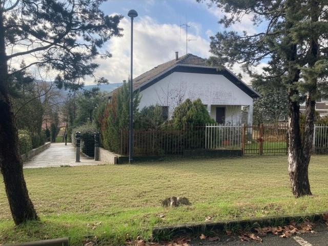 Villetta indipendente in vendita di 160 m² in Viale Giovanni XXIII