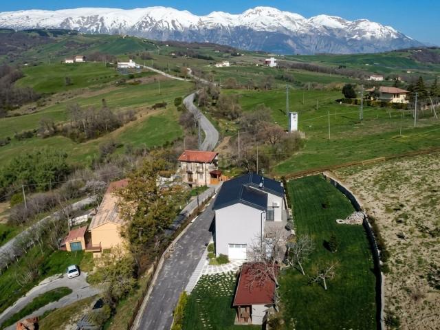 Villetta indipendente in vendita di 160 m² in Contrada Valle Verdura