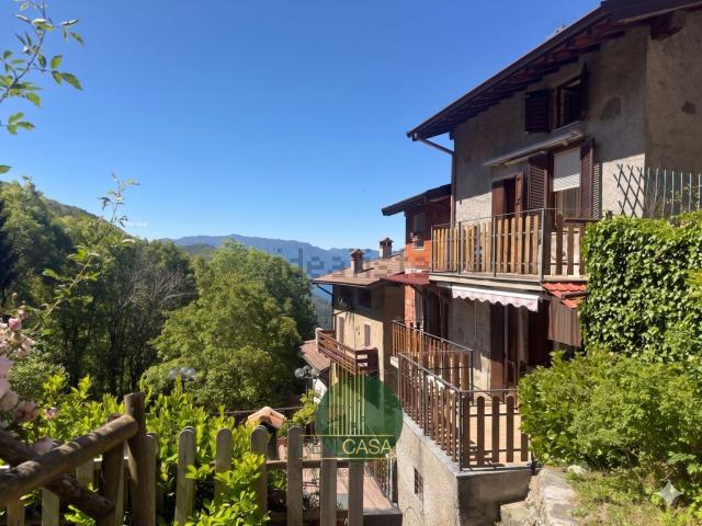 Villetta indipendente in vendita di 160 m² in Frazione Noceno