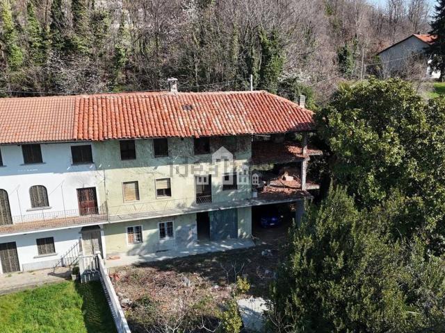 Villetta indipendente in vendita di 160 m² in Frazione Spineto