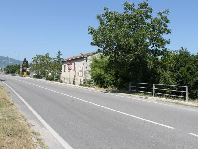 Villetta indipendente in vendita di 160 m² in Largo Scaricamazza, 15