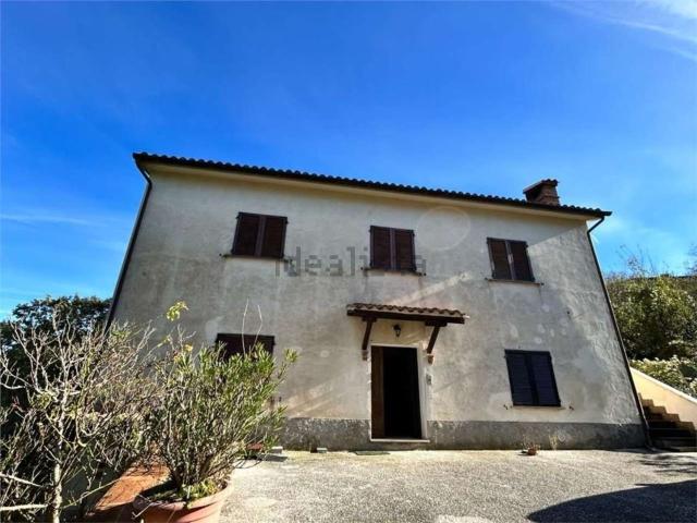 Villetta indipendente in vendita di 160 m² in Località Casale di Scopoli