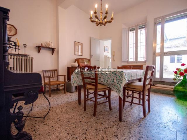 Villetta indipendente in vendita di 160 m² in Piazza Guido da Montefeltro, 13