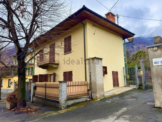 Villetta indipendente in vendita di 160 m² in Piazza Montenero, 4