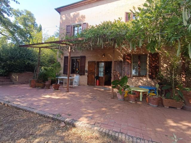 Villetta indipendente in vendita di 160 m² in Strada Provinciale di Monteaperti