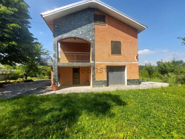 Villetta indipendente in vendita di 160 m² in Strada Provinciale per Incisa