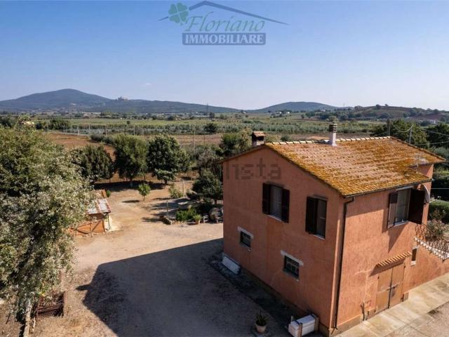 Villetta indipendente in vendita di 160 m² in Strada Provinciale Valmarina