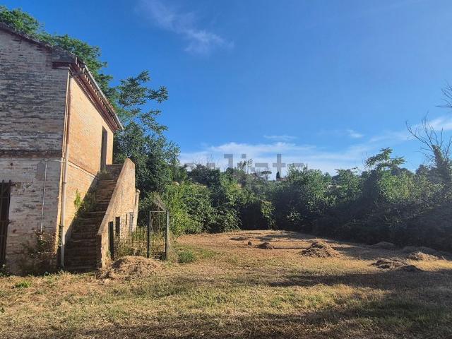 Villetta indipendente in vendita di 162 m² in Via Castellano, 1