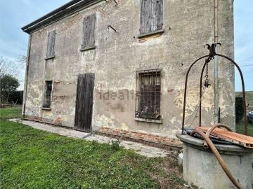 Villetta indipendente in vendita di 162 m² in Via Destra Senio