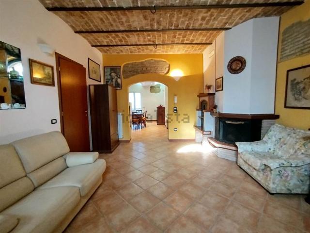 Villetta indipendente in vendita di 162 m² in Via Levante