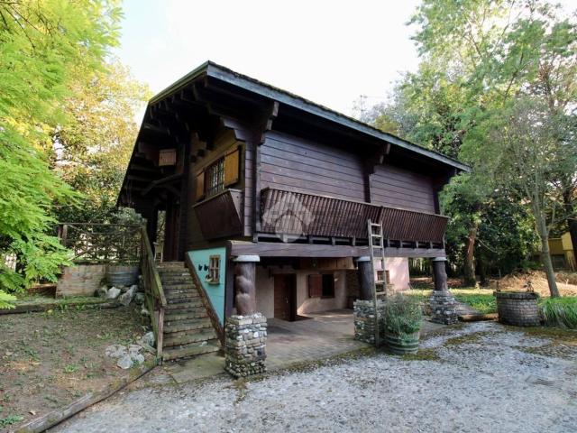 Villetta indipendente in vendita di 162 m² in Via Panigai, 11