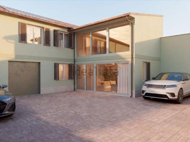 Villetta indipendente in vendita di 163 m² in Via C.Battisti, 35