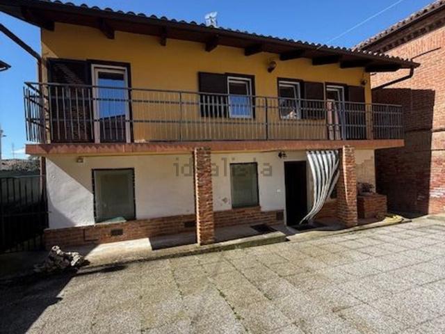 Villetta indipendente in vendita di 163 m² in Via Vincenzo Roberti