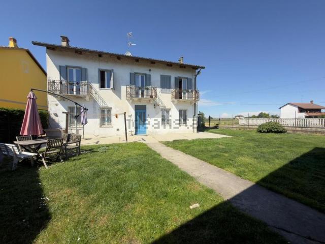 Villetta indipendente in vendita di 163 m² in Strada Landoglio, 19