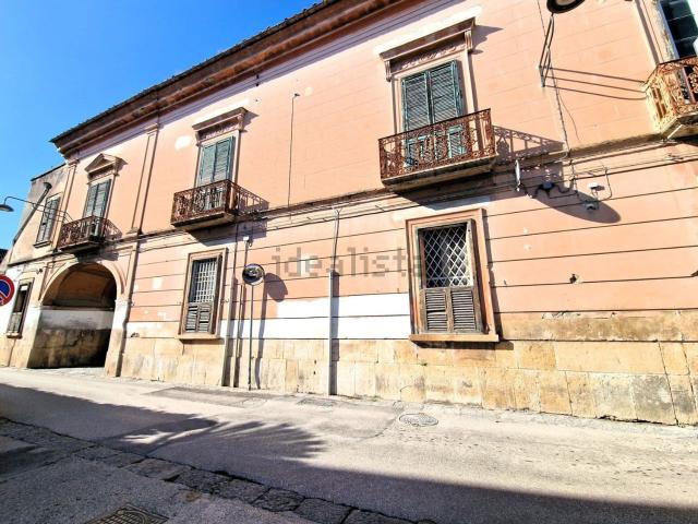 Villetta indipendente in vendita di 1645 m² in Via Armando Diaz, 18
