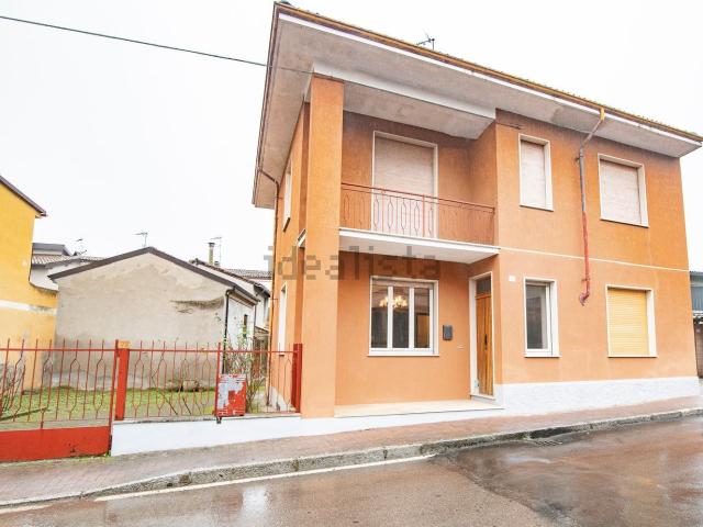 Villetta indipendente in vendita di 164 m² in Via Meardi, 77