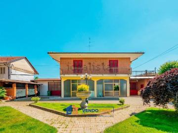Villetta indipendente in vendita di 164 m² in Via Racconigi