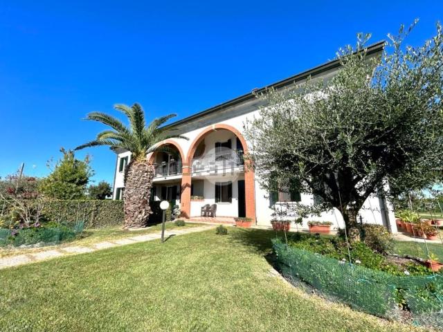 Villetta indipendente in vendita di 164 m² in Via Valcittadella, 39