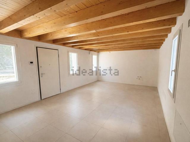 Villetta indipendente in vendita di 164 m² in Viale Trieste, 330