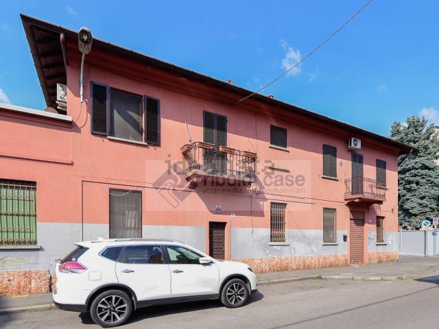 Villetta indipendente in vendita di 165 m² in Via Como