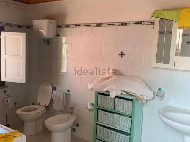 Villetta indipendente in vendita di 165 m² in Via Cadorna