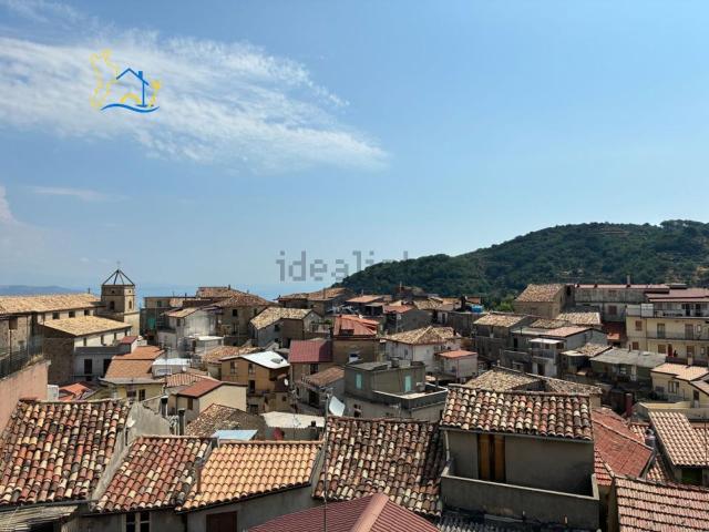 Villetta indipendente in vendita di 165 m² in Via Garibaldi, 28