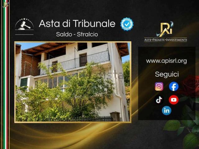 Villetta indipendente in vendita di 165 m² in Via delle Scuole