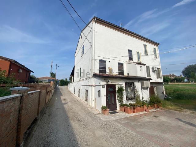 Villetta indipendente in vendita di 165 m² in Via Enrico Fermi, 51
