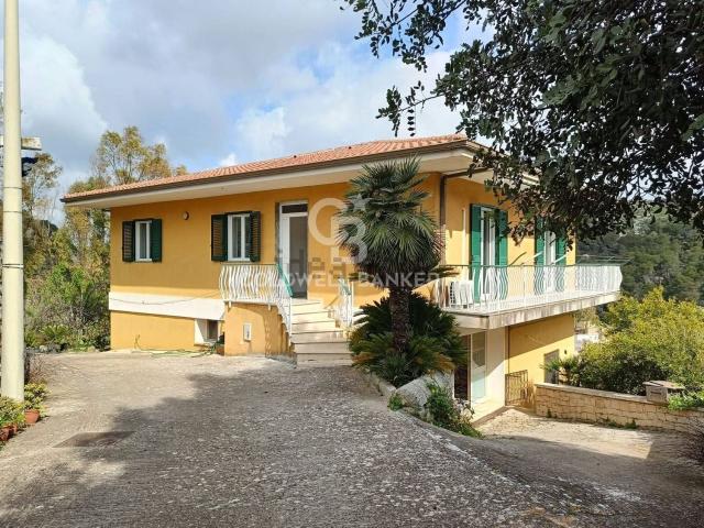 Villetta indipendente in vendita di 165 m² in Via San Giuliano, 6