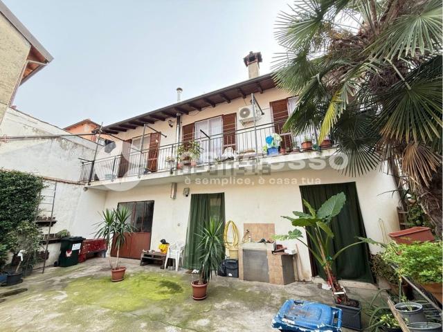 Villetta indipendente in vendita di 165 m² in Via San Pietro, 16