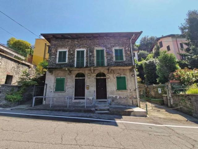 Villetta indipendente in vendita di 165 m² in Via San Vittore