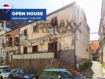 Villetta indipendente in vendita di 165 m² in Via Santa Barbara, 53