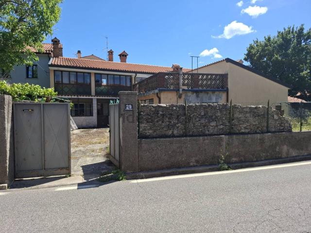 Villetta indipendente in vendita di 165 m² in Via Srečko Kosovel, 29