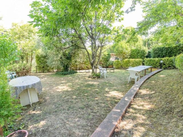 Villetta indipendente in vendita di 165 m² in Via Pianello Val Tidone, 50050