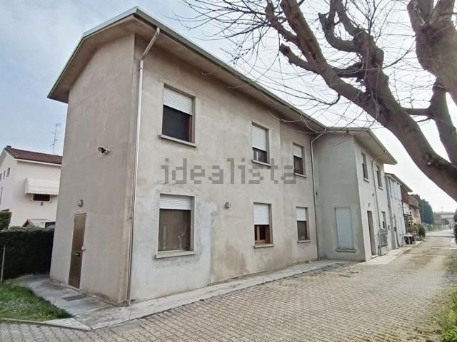 Villetta indipendente in vendita di 165 m² in Via Roma