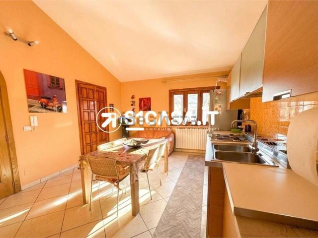 Villetta indipendente in vendita di 165 m² in Via Rimini, 54