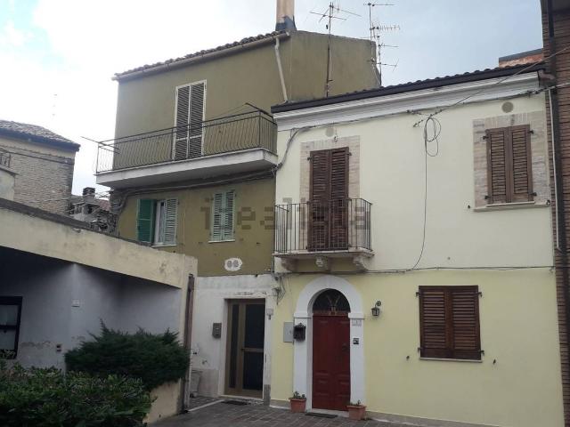 Villetta indipendente in vendita di 165 m² in Corso Umberto I