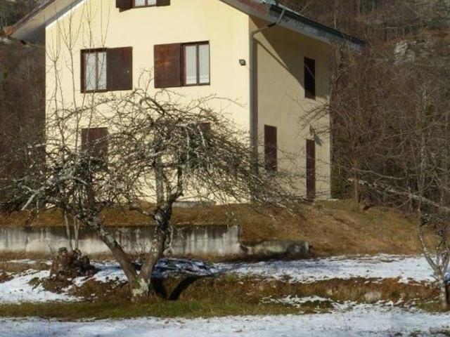 Villetta indipendente in vendita di 165 m² in Località Verampio, 10