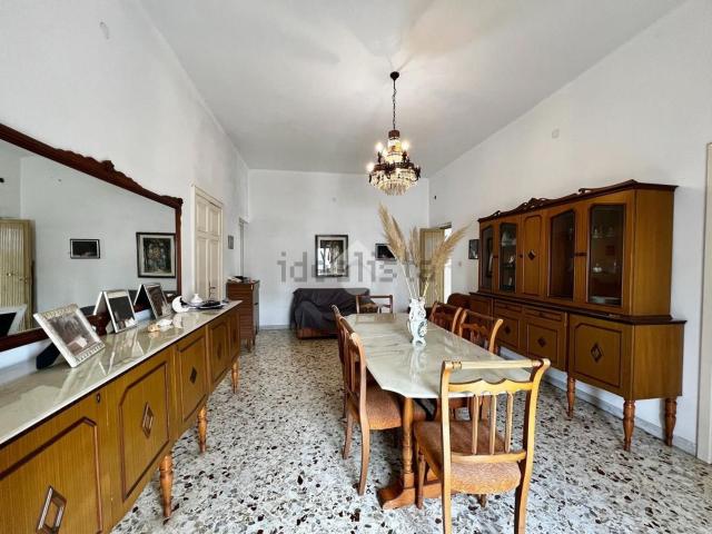 Villetta indipendente in vendita di 166 m² in Via Sant&apos Aurelia, 42
