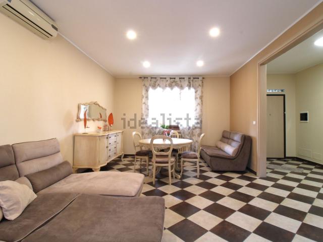 Villetta indipendente in vendita di 166 m² in Via Ronchetti