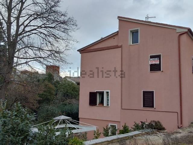 Villetta indipendente in vendita di 166 m² in Borgo Sforzacosta