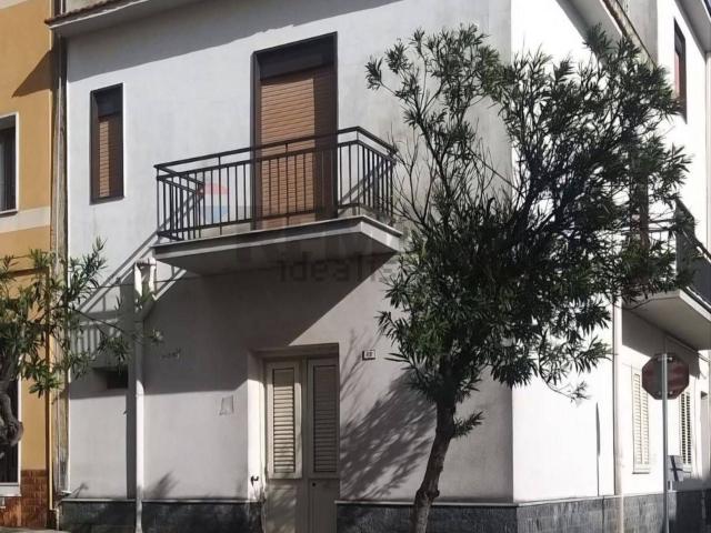 Villetta indipendente in vendita di 167 m² in Via Genova, 70