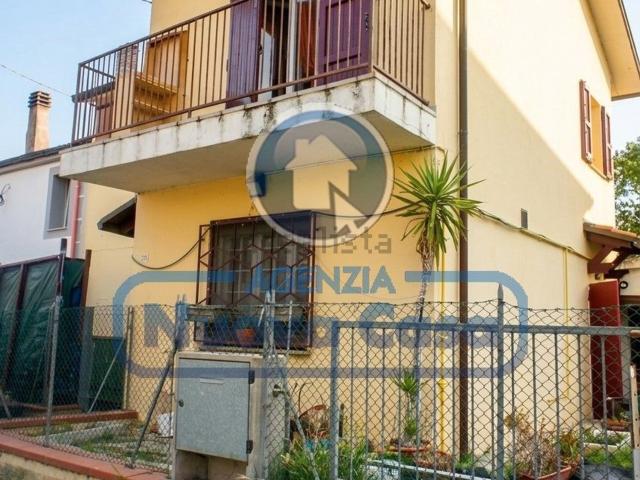 Villetta indipendente in vendita di 167 m² in Via Felice Cavallotti, 29