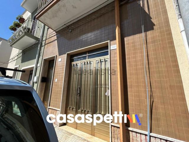Villetta indipendente in vendita di 168 m² in Via Armando Diaz, 5