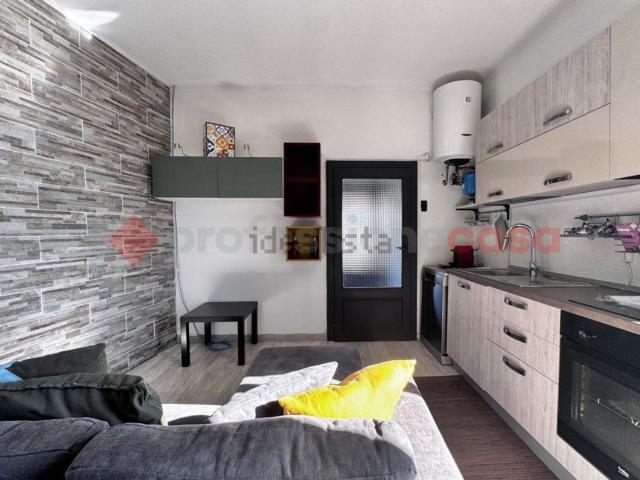 Villetta indipendente in vendita di 168 m² in Via Felice Cavallotti